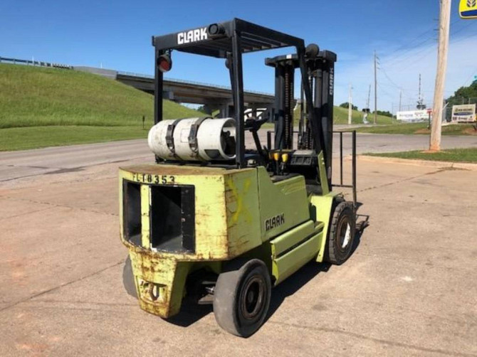 Used Clark GPX25 Forklift Duncan - photo 3