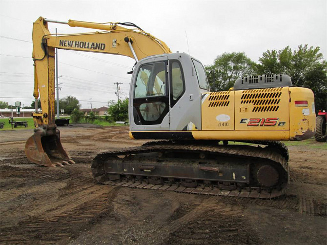 2007 Used NEW HOLLAND E215B Excavator Fort Smith - photo 3