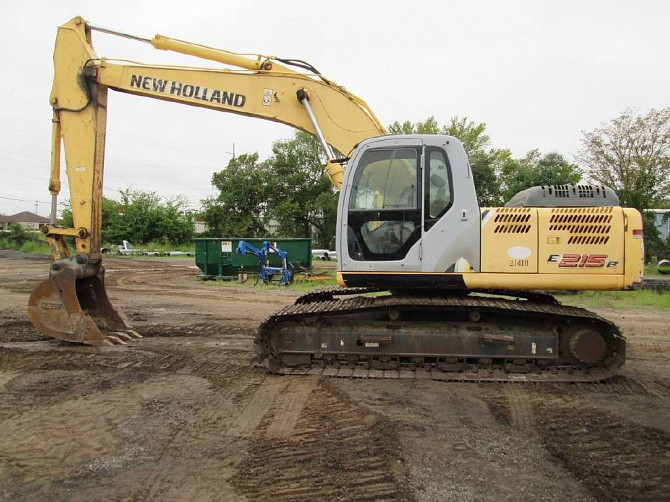 2007 Used NEW HOLLAND E215B Excavator Fort Smith - photo 2
