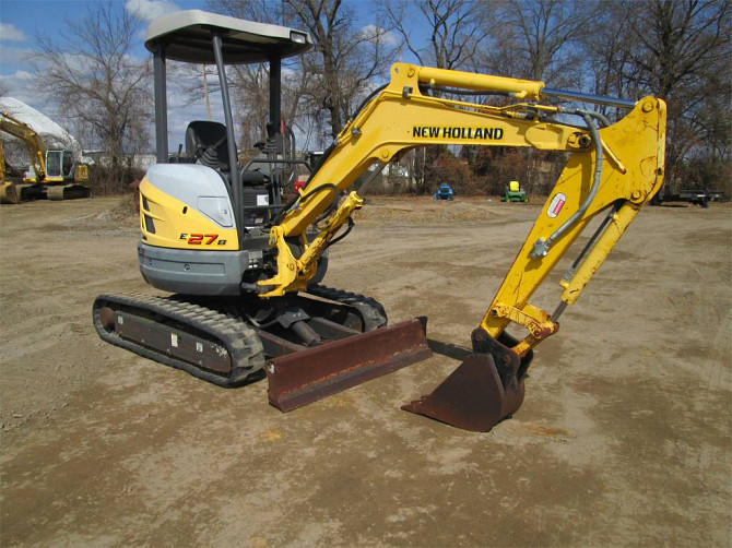 2011 Used NEW HOLLAND E27B Excavator Fort Smith - photo 4
