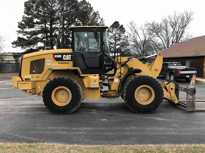 2017 Used CATERPILLAR 930M Loader Hot Springs National Park - photo 2