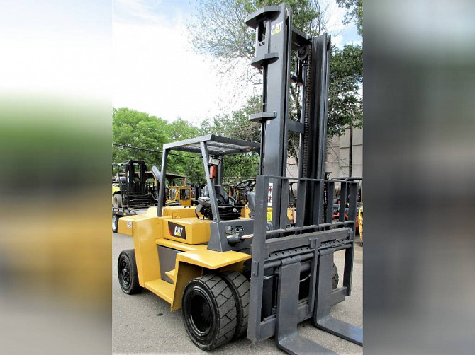 2012 Used CATERPILLAR DP70 Forklift Commerce City - photo 4