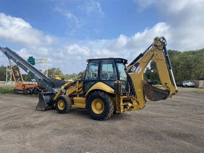 2008 Used CATERPILLAR 420E IT Backhoe North Haven - photo 1