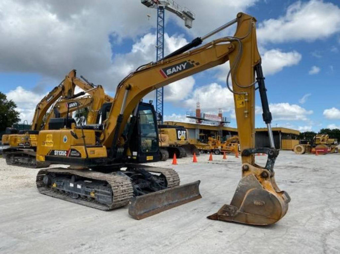 2019 Used SANY SY135C Excavator Miami - photo 2