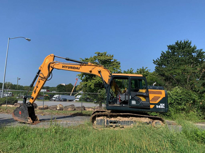 2018 New Hyundai HX140L Excavator Marietta - photo 1