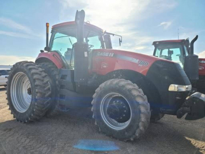 2014 Used CASE IH MAGNUM 380 CVT Tractor Twin Falls - photo 3