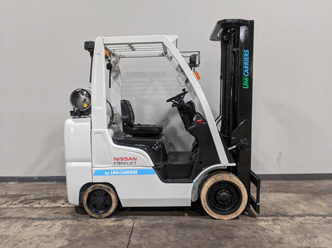 2014 Used NISSAN CF55 Forklift Cary, Illinois - photo 1
