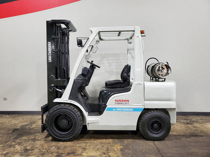 2014 Used NISSAN PF70 Forklift Cary, Illinois - photo 1
