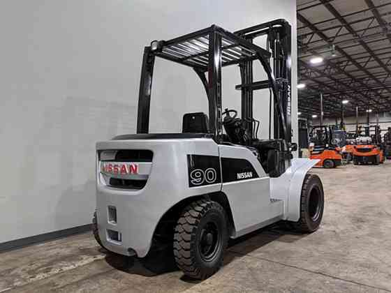 2009 Used NISSAN PD90 Forklift Cary, Illinois