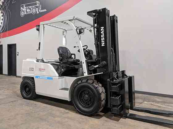 2014 Used NISSAN PFD110Y Forklift Cary, Illinois