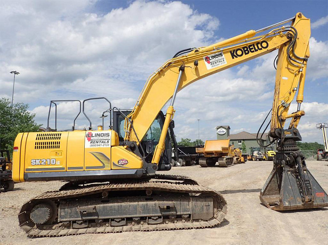2014 Used KOBELCO SK210 LC Excavator Chicago - photo 1