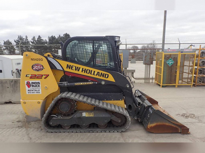 2018 Used NEW HOLLAND C227 Skid Steer Chicago - photo 1