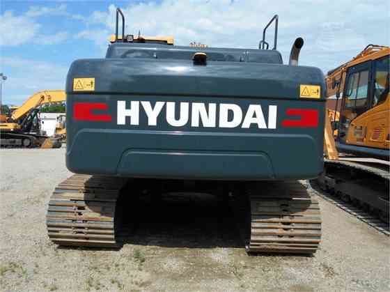 2019 New HYUNDAI HX220L Excavator Lowell