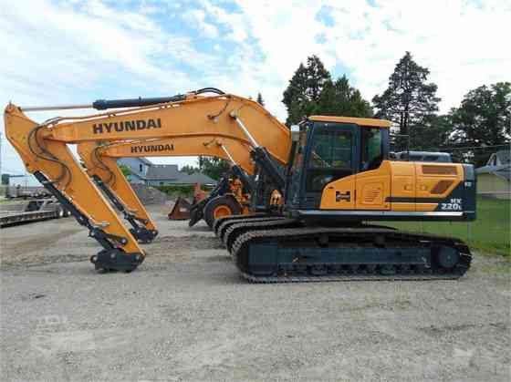 2019 New HYUNDAI HX220L Excavator Lowell