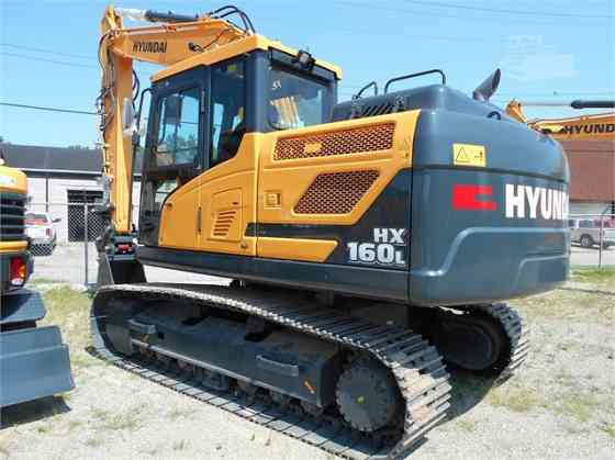 2019 New HYUNDAI HX160L Excavator Lowell