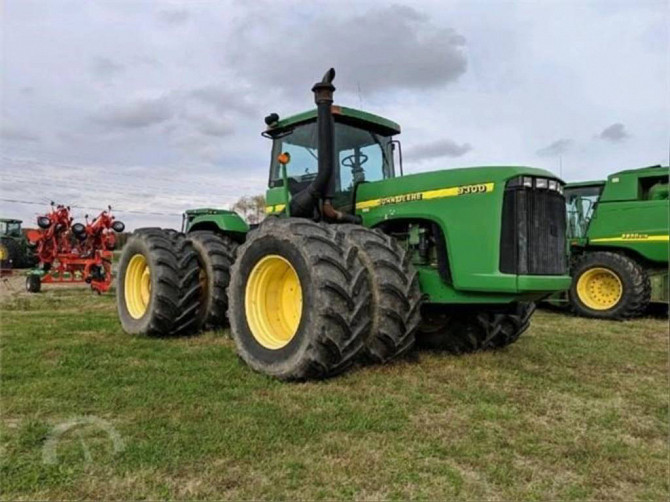 1997 Used JOHN DEERE 9300 Tractor Owensboro - photo 2