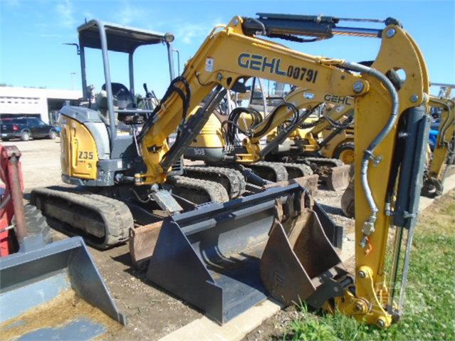 2014 Used GEHL Z35 GEN 2 Excavator Cedar Rapids - photo 3
