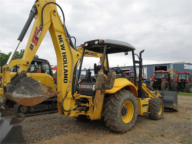 2016 Used NEW HOLLAND B95C Backhoe Fort Smith - photo 2