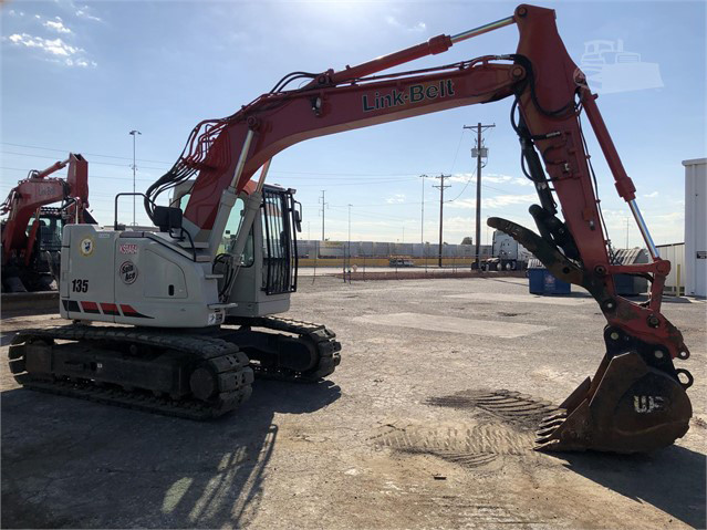 2011 Used LINK-BELT 135 SPIN ACE Excavator Placentia - photo 4