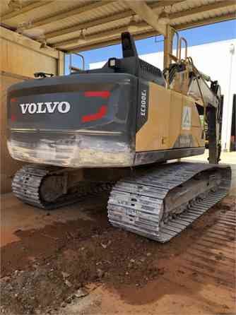 2015 Used VOLVO EC300EL Excavator Charlotte