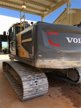 2015 Used VOLVO EC300EL Excavator Charlotte - photo 2
