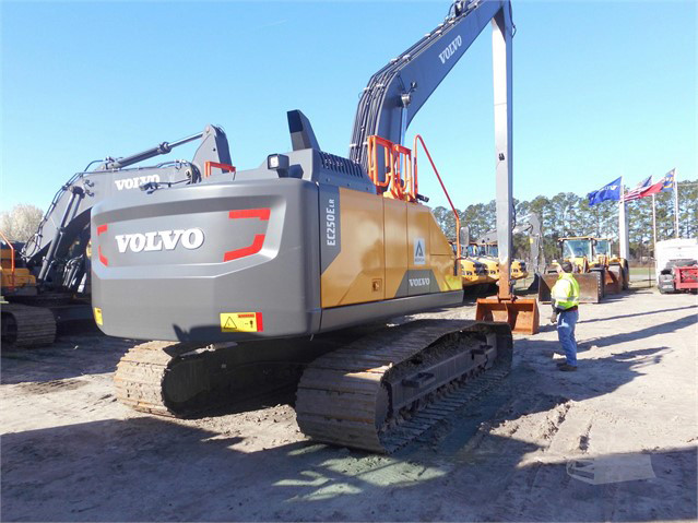2017 Used VOLVO EC250EL Excavator Charlotte - photo 4