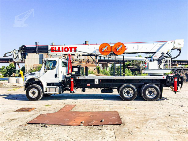 2019 ELLIOTT D86 Truck-Mounted Crane On 2019 FREIGHTLINER M2 106 Kansas City, Missouri - photo 4
