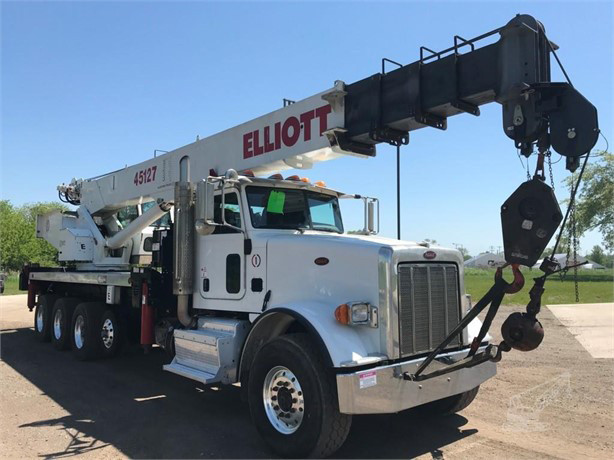 2014 ELLIOTT 45127 Truck-Mounted Crane On 2016 PETERBILT 367 Kansas City, Missouri - photo 4