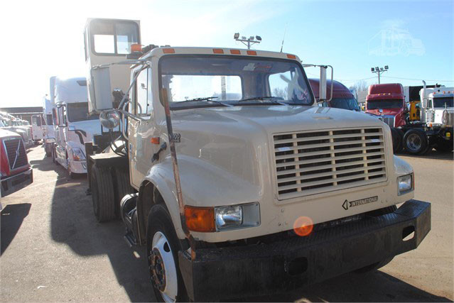 2002 Used INTERNATIONAL 4700 Grapple Truck Memphis - photo 3