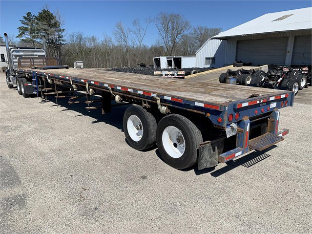 2007 Used FONTAINE 48' CLOSED SLIDING TANDEM AXLE FLATBED Longview, Texas - photo 1