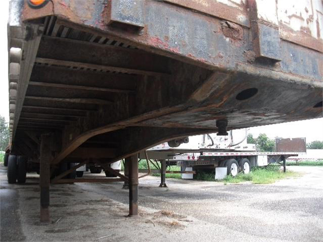 1996 Used FONTAINE Flatbed Trailer Galesburg - photo 2