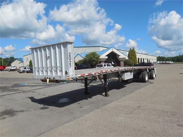 2000 Used REITNOUER Flatbed Trailer Alliance - photo 3
