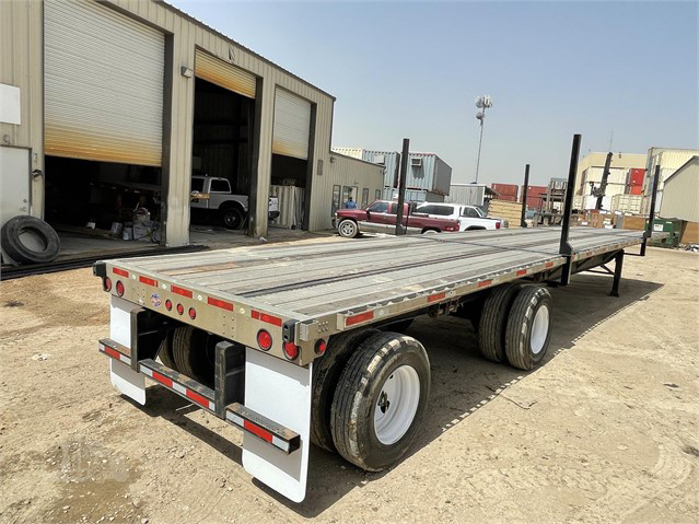 2014 UTILITY 48' Flatbed Trailer COMBO WITH PIPE STAKES Birmingham, Alabama - photo 1