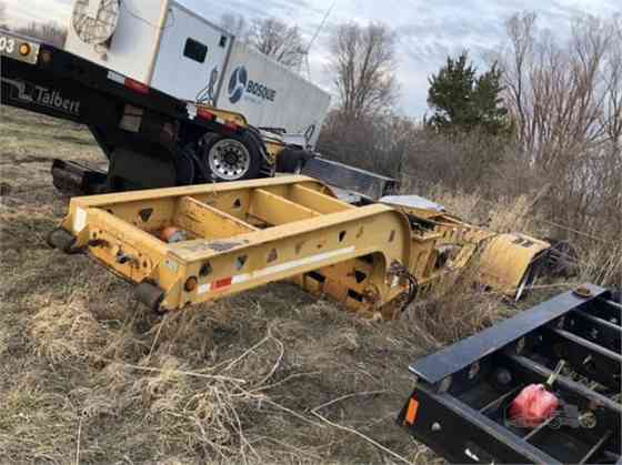 2004 Used TRAIL KING Lowboy TANDEM AXLE POWER TOWER JEEP Des Moines, Iowa
