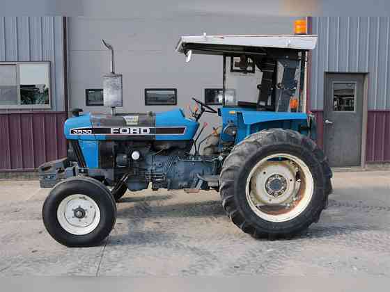 USED 1996 NEW HOLLAND 3930 TRACTOR Caledonia