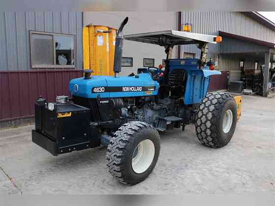 USED 1998 NEW HOLLAND 4630 TRACTOR Caledonia