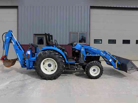 USED 2003 NEW HOLLAND TC35D TRACTOR Caledonia