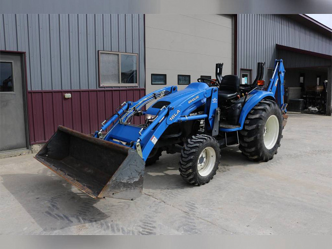 USED 2003 NEW HOLLAND TC35D TRACTOR Caledonia - photo 1