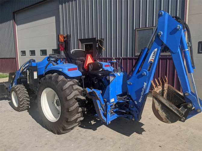 USED 2009 NEW HOLLAND BOOMER 3045 TRACTOR Caledonia - photo 3