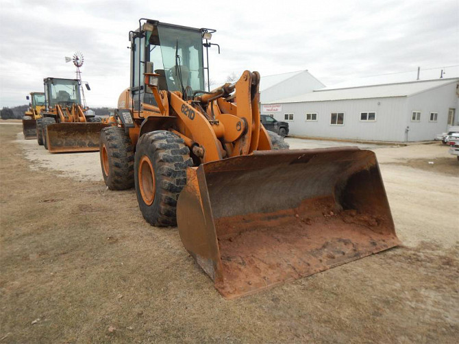 USED 2004 CASE 621D LOADER Rochester, Minnesota - photo 4