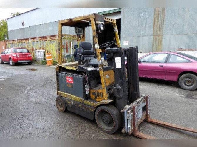 USED 1999 Hyster E45XM Forklift New York City - photo 2