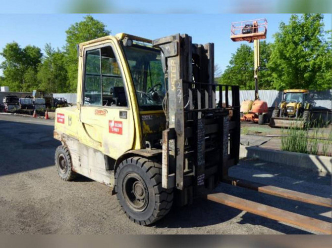 Used 2010 Hyster H110FT Forklift New York City - photo 1
