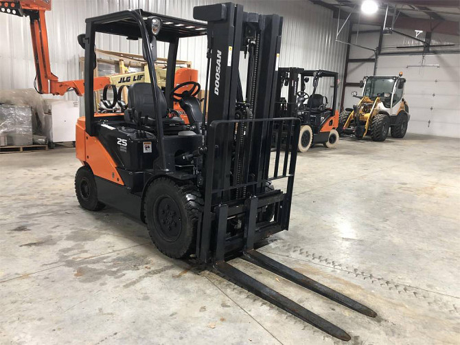 USED 2019 DOOSAN G25P-7 Forklift Syracuse, New York - photo 4