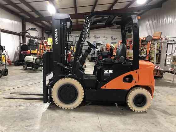 USED 2019 DOOSAN G25P-7 Forklift Syracuse, New York