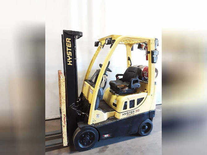 USED 2016 HYSTER S30FT Forklift Charlotte - photo 1