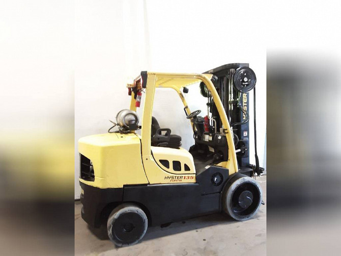 USED 2015 HYSTER S135FT Forklift Charlotte - photo 2