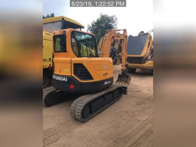 USED 2018 HYUNDAI ROBEX 60CR-9A Excavator Lexington, North Carolina - photo 2