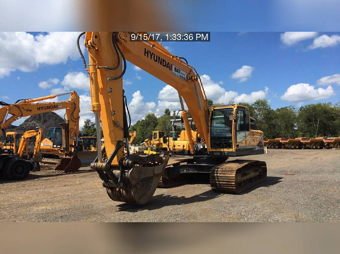 USED 2015 HYUNDAI ROBEX 260 LC-9A Excavator Lexington, North Carolina - photo 1