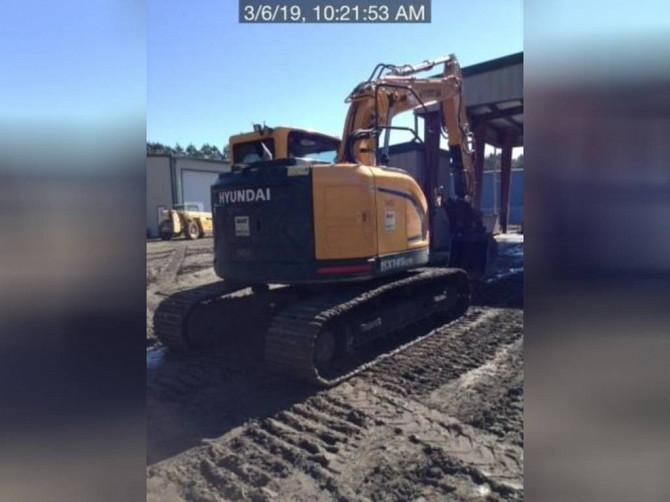 USED 2018 HYUNDAI HX145 LCR Excavator Lexington, North Carolina - photo 4