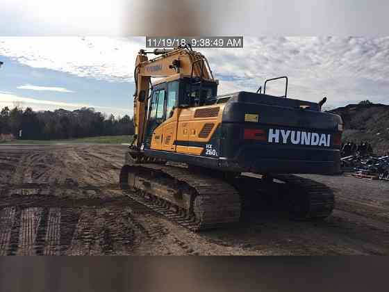 USED 2015 HYUNDAI HX260L Excavator Lexington, North Carolina